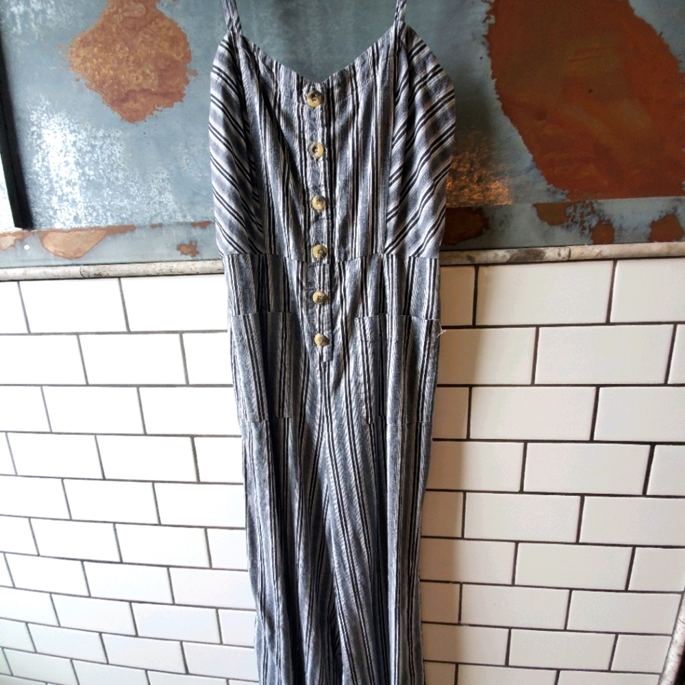 One-piece outfit/ jumpsuit